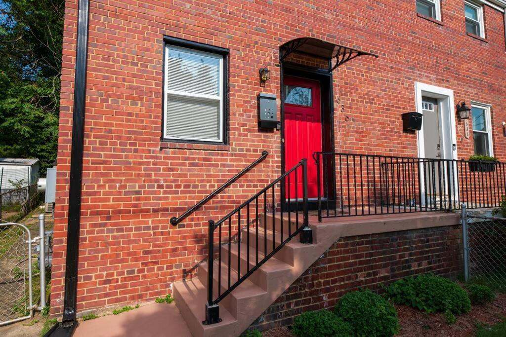 Red Door Rendezvous