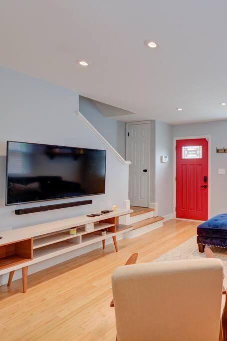 Holiday home Red Door Rendezvous